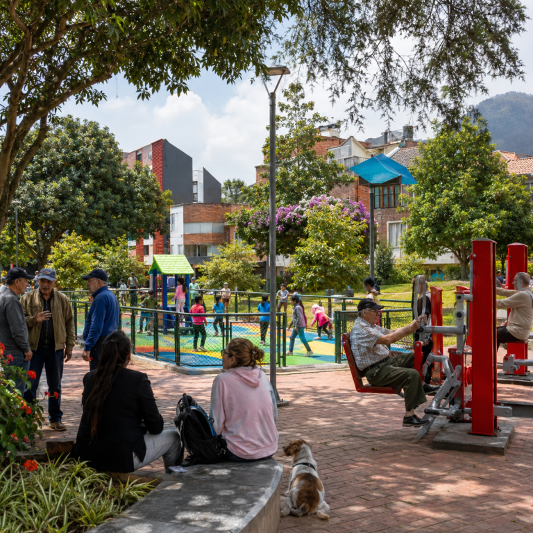 San Luis mantiene vivo un espacio de encuentro barrial en Teusaquillo.